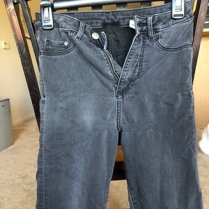 H&M high Waisted Jeans